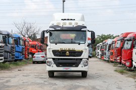 TX7 7.4L柴油 330马力 4X2 中国重汽8档 9.6米厢式载货车