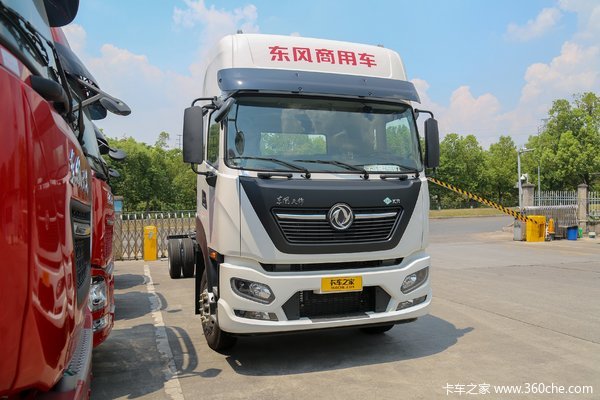 东风商用车PLUS载货车290马力康明斯新车促销4万元