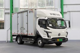 4.18米单排纯电动厢式轻卡(FD5041XXYW68BEV-1)100.27kWh