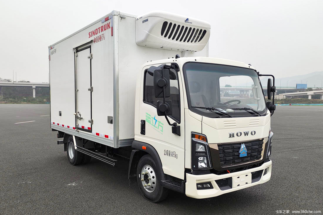 重汽HOWO 蓝立方统帅 4.5T 4.08米纯电动冷藏车(5T后桥)