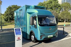 东风股份 e星 4.5T 单排氢燃料电池冷藏车15.45kWh