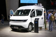 江铃汽车 E福顺 2.5T 7座 5.185米纯电动中轴中顶轻客53.58kWh