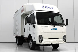 4.5T 3.2米双排纯电动厢式轻卡(JX5040XXYTSGA2BEV)63.75kWh