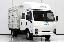 4.5T 3.2米双排纯电动仓栅式轻卡(JX5040CCYTSGA2BEV)63.75kWh