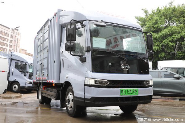 比亚迪T5EV 科技版 4.5T 4.03米单排纯电动厢式轻卡(BYD5040XXYBEV7)82kWh