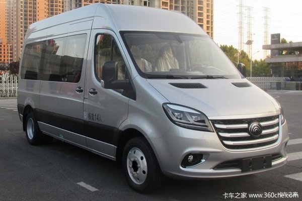 宇通客车 天骏V6 163马力 2.3T柴油 10座 长轴中顶轻客