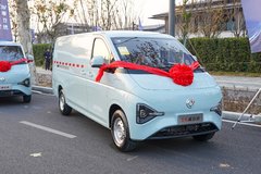 东风睿立达 V5 3T 2座 5.27米纯电动封闭货车42.5kWh