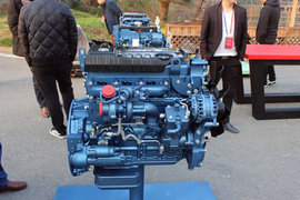 WP4系列 发动机图片