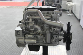 NEF4系列 发动机图片