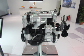 4DD系列 发动机图片