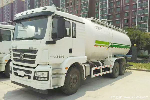 德龙新M3000粉粒物料运输车